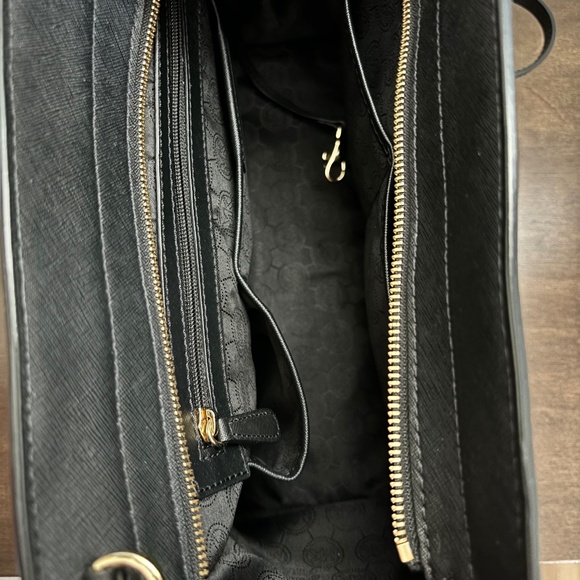 Michael Kors Saffiano Leather Handle Handbag - Picture 4 of 4